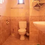 деника