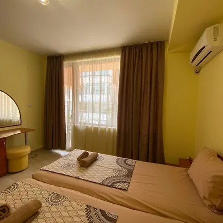 Maison d'hôtes деника 3*