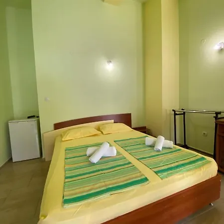 деника Pensionat 3*