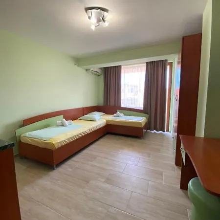 деника Sozopol